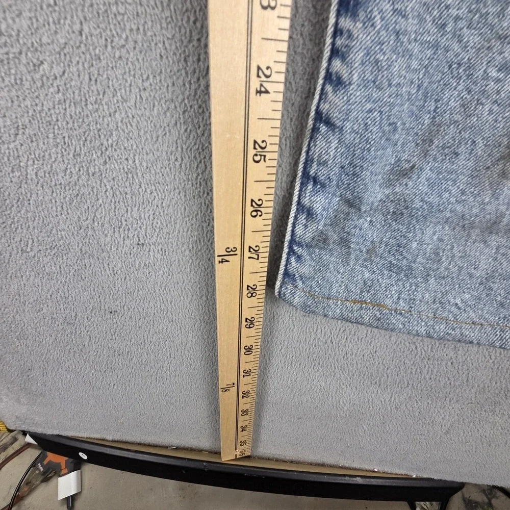 Levis 10245 important